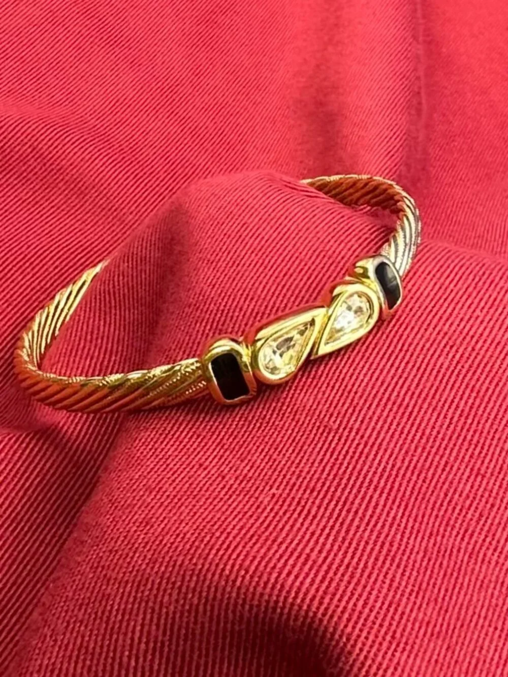 VTG S.A.L. (Swarovski) Gold-Toned Cable & Crystal Bangle Bracelet